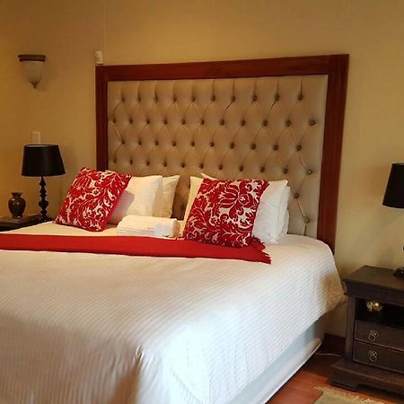 סנטוריון Lily White Guest House מראה חיצוני תמונה