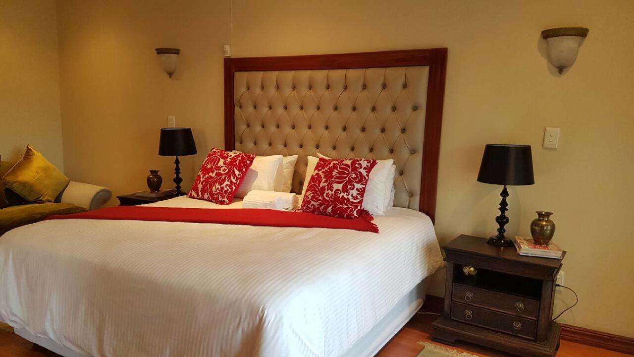 סנטוריון Lily White Guest House מראה חיצוני תמונה